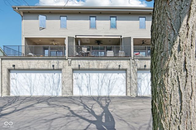 657 E Merrill Street, Indianapolis, IN 46203