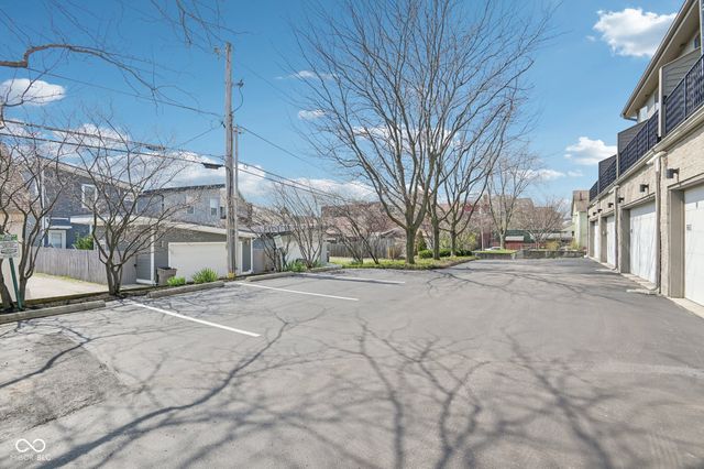 657 E Merrill Street, Indianapolis, IN 46203