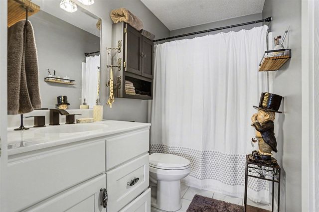 17010 Grandview Drive 19, Spring Lake, MI 49456