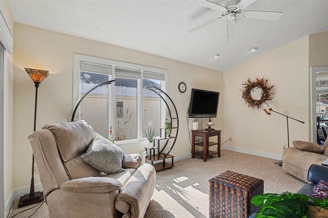 17010 Grandview Drive 19, Spring Lake, MI 49456