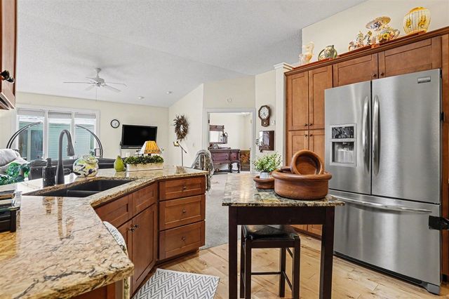 17010 Grandview Drive 19, Spring Lake, MI 49456