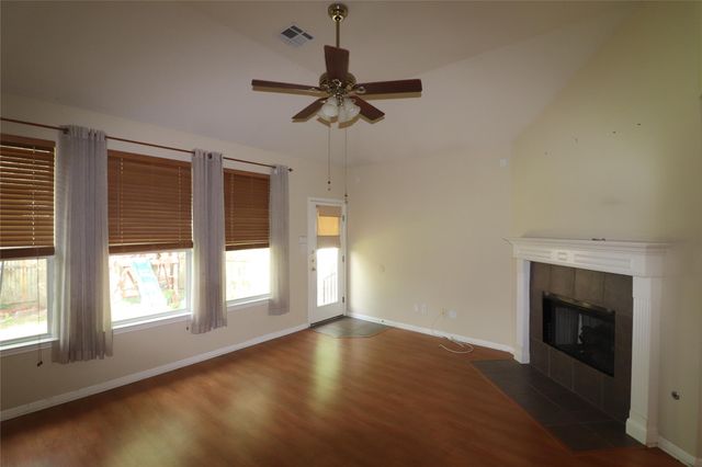 1615 Sienna DR, Cedar Park, TX 78613