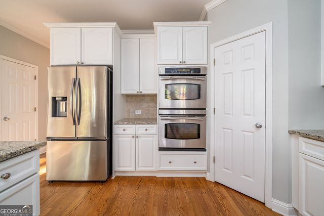 850 Highcrest Drive, Acworth, GA 30101