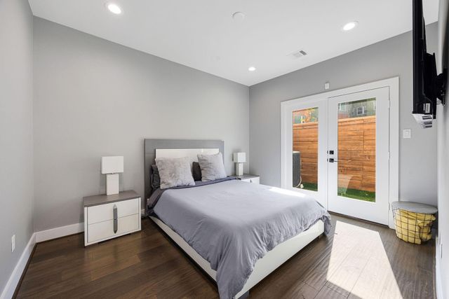 3012 Markle Drive, Houston, TX 77003
