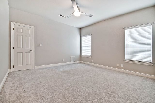 2 Brighstone Lane, Bella Vista, AR 72715