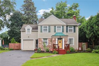 38 Kiniry Drive, Irondequoit, NY 14609