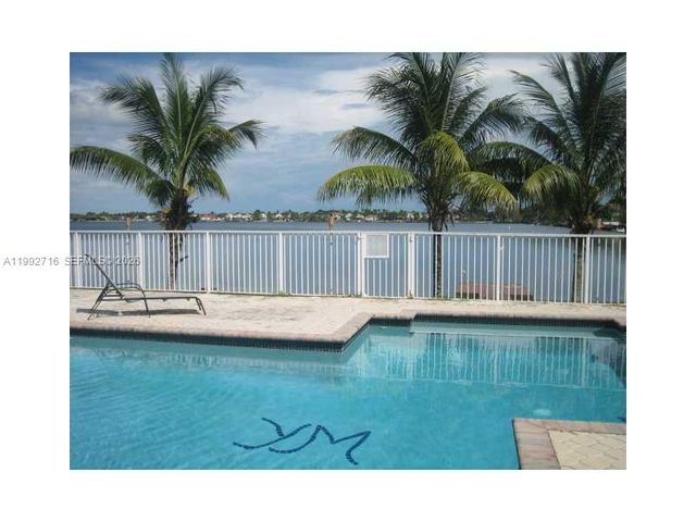 15071 SW 136 PL, Miami, FL 33186