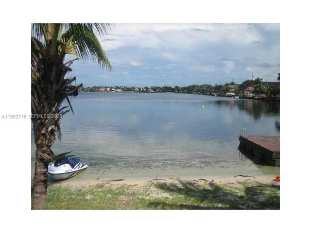 15071 SW 136 PL, Miami, FL 33186