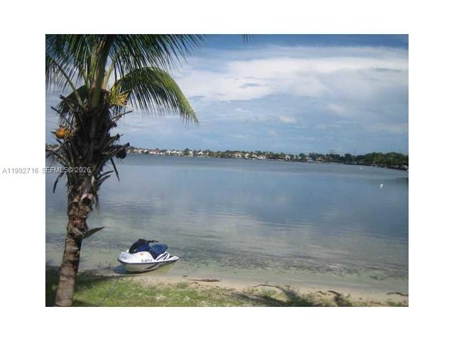 15071 SW 136 PL, Miami, FL 33186