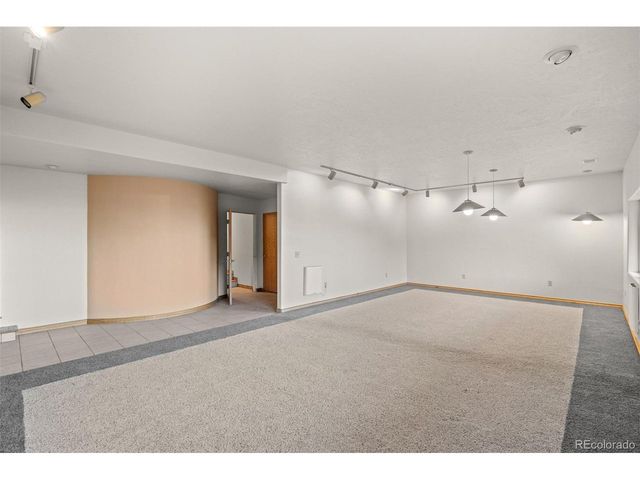 12868 Cottonwood Rd, Littleton, CO 80127