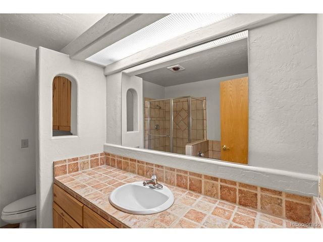 12868 Cottonwood Rd, Littleton, CO 80127