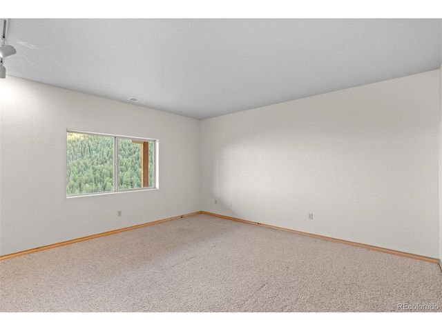 12868 Cottonwood Rd, Littleton, CO 80127