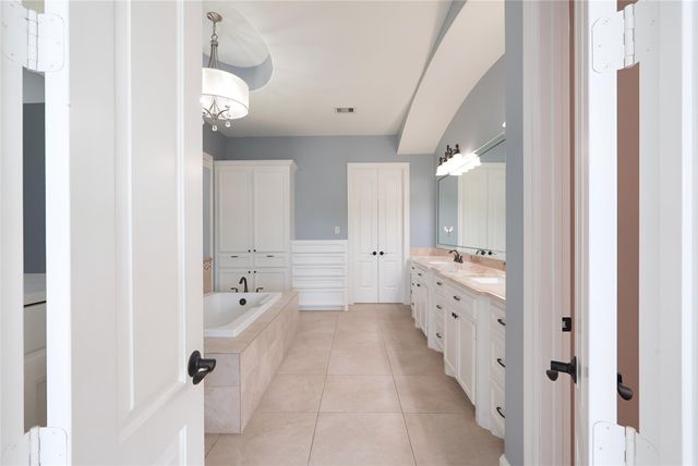 32726 Tall Oaks Way, Magnolia, TX 77354