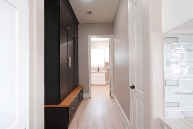 32726 Tall Oaks Way, Magnolia, TX 77354