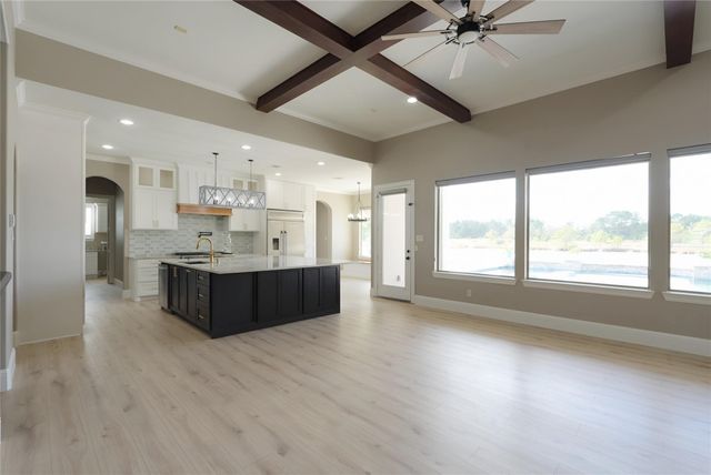 32726 Tall Oaks Way, Magnolia, TX 77354