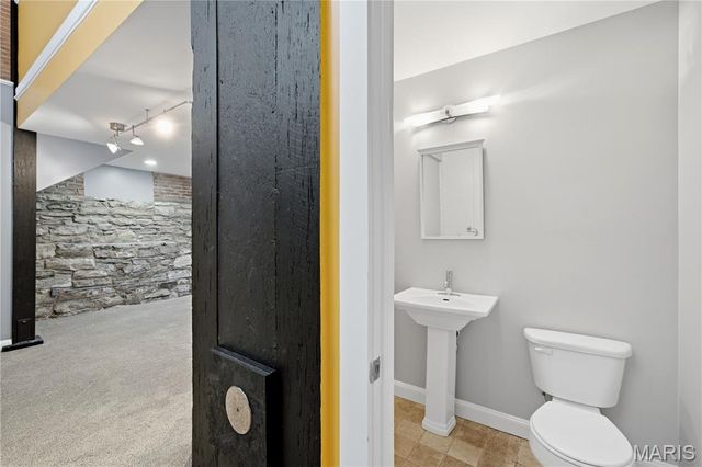 2901 Wisconsin Avenue 2905, St Louis, MO 63118