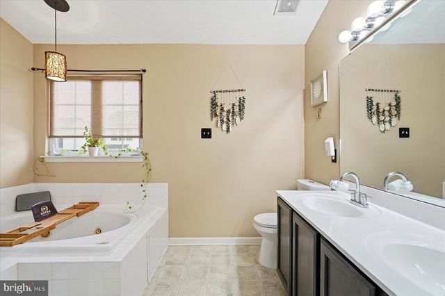 2922 SIWANOY DR, Edgewood, MD 21040