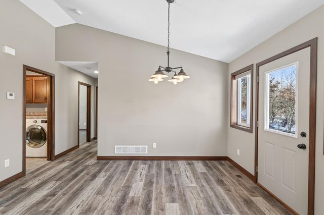 25882 101st Street NW, Zimmerman, MN 55398