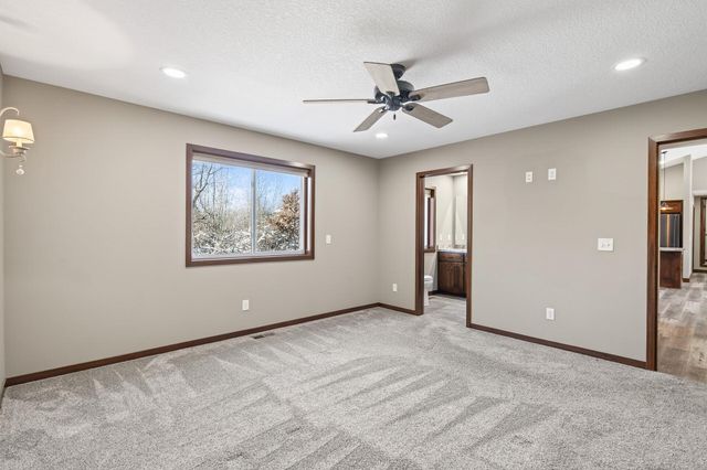 25882 101st Street NW, Zimmerman, MN 55398