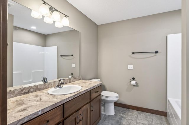 25882 101st Street NW, Zimmerman, MN 55398