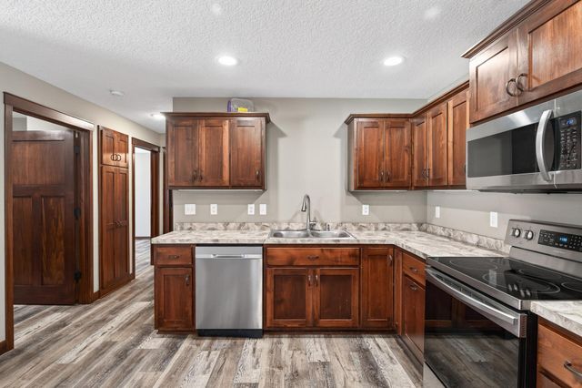 25882 101st Street NW, Zimmerman, MN 55398