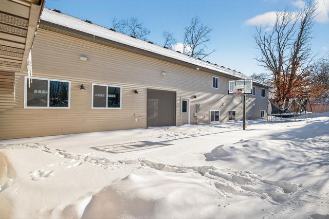 25882 101st Street NW, Zimmerman, MN 55398