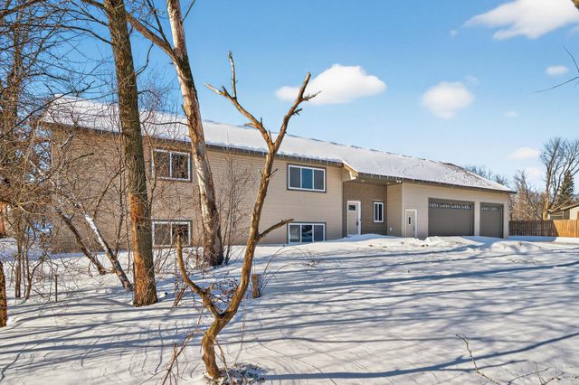 25882 101st Street NW, Zimmerman, MN 55398