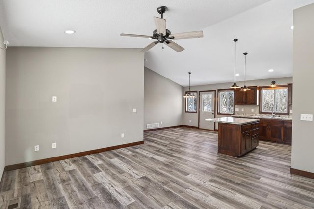 25882 101st Street NW, Zimmerman, MN 55398