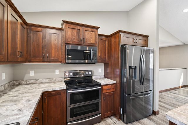 25882 101st Street NW, Zimmerman, MN 55398