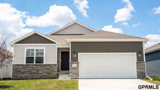 16325 Willit Street, Bennington, NE 68007