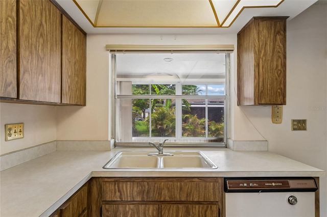 1603 GLENGARRY DRIVE, Palm Harbor, FL 34684