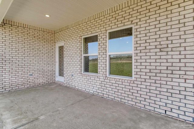 4691 Eider Rd, Pace, FL 32571