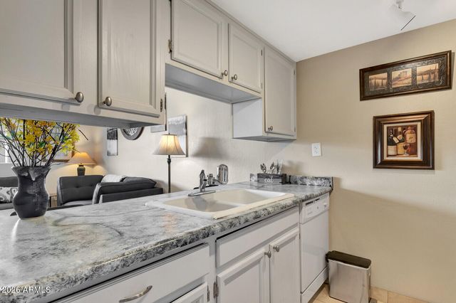 7436 E CHAPARRAL Road B228, Scottsdale, AZ 85250