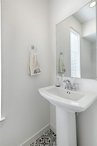 3501 Hunter Street, Aubrey, TX 76227