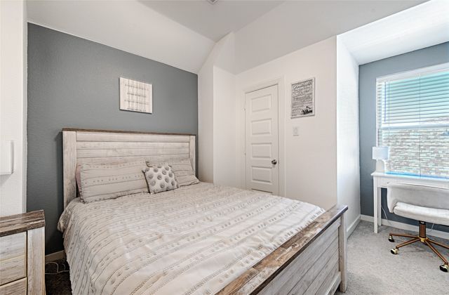3501 Hunter Street, Aubrey, TX 76227