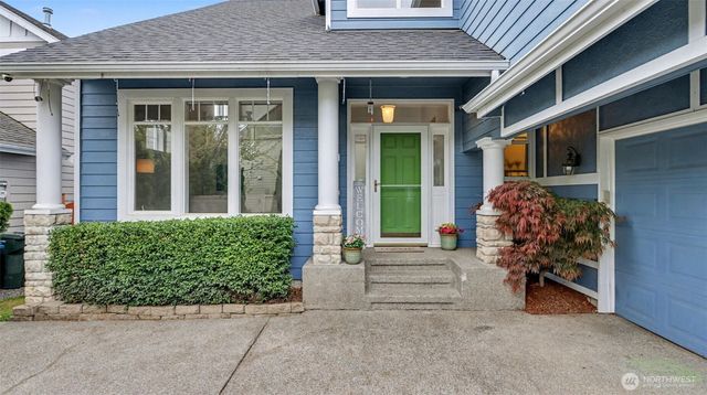 18637 172nd Place SE, Renton, WA 98058