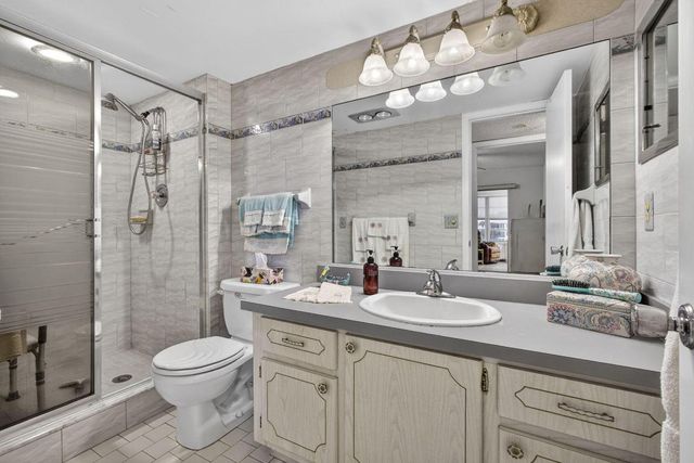 330 Wellington G, West Palm Beach, FL 33417