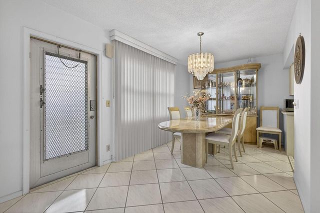 330 Wellington G, West Palm Beach, FL 33417