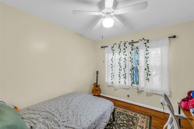 115 Whiting Street, Galveston, TX 77550