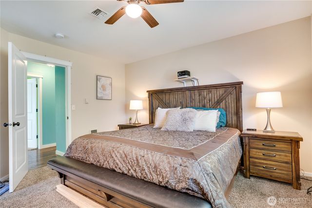 17403 79th Avenue E, Puyallup, WA 98375