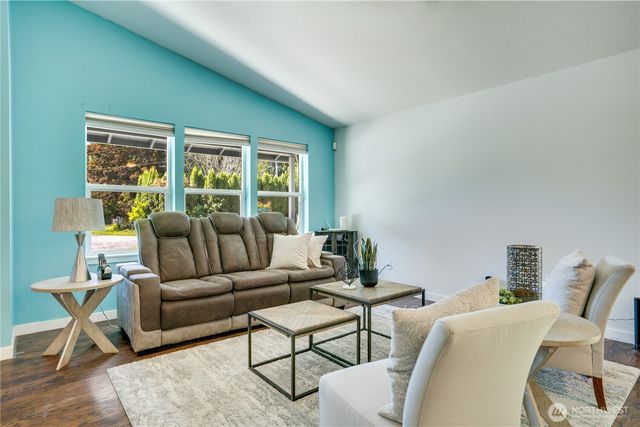 17403 79th Avenue E, Puyallup, WA 98375