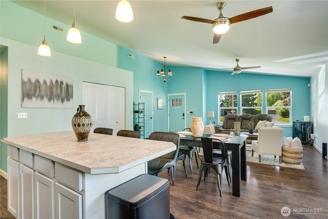 17403 79th Avenue E, Puyallup, WA 98375