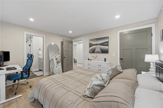 3603 Shoreline Dr, Livonia, NY 14487