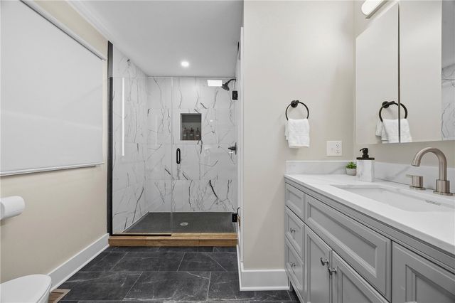 3603 Shoreline Dr, Livonia, NY 14487