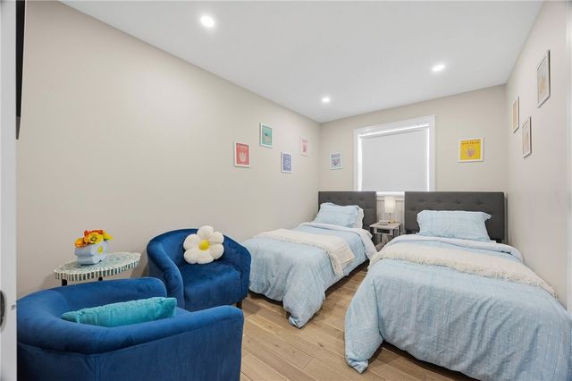 3603 Shoreline Dr, Livonia, NY 14487