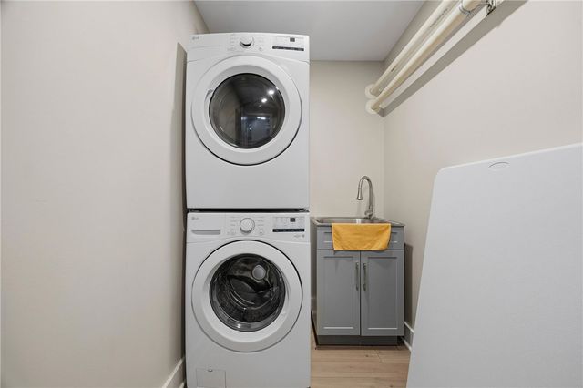 3603 Shoreline Dr, Livonia, NY 14487