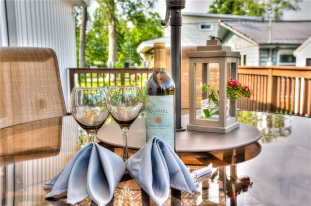 3603 Shoreline Dr, Livonia, NY 14487