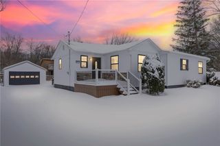 3603 Shoreline Dr, Livonia, NY 14487