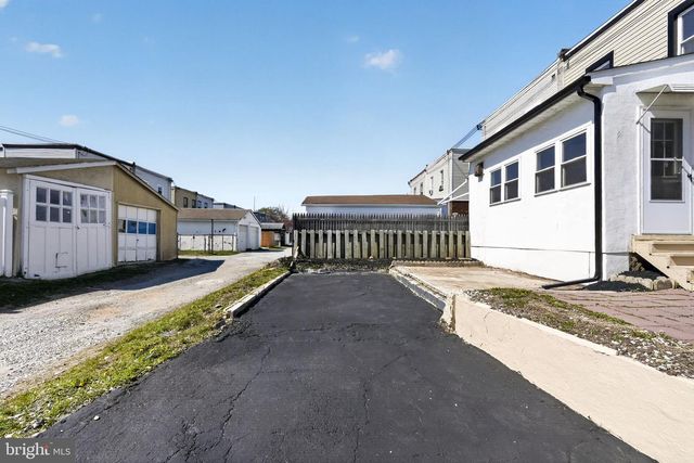 1500 EVANS AVE, Prospect Park, PA 19076