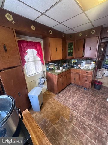 108 DOUGLASS ST, Reading, PA 19601